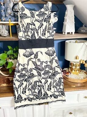 Molly New York Black and Ivory Floral Sheath Dress
